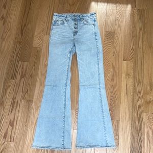 American Eagle Super Hi-Rise Flare Jeans